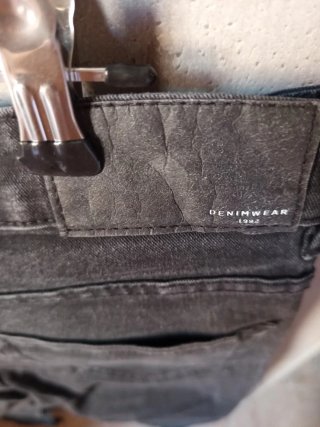 Vaqueros negros Lefties Talla L