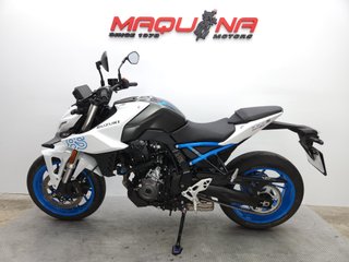 SUZUKI GSX-8S 2024 7556 kms.