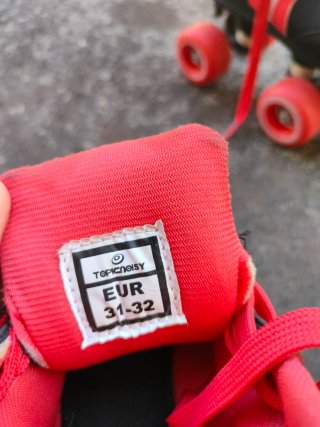 Patines Quad Infantiles Negros y Rojos