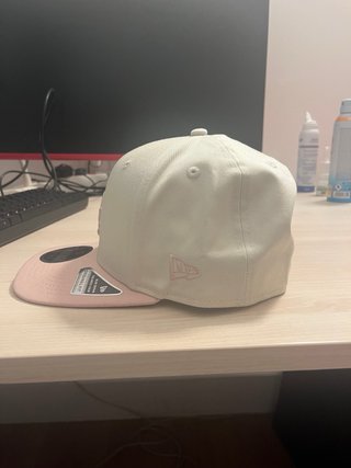 Gorra New Era LA Beige y Rosa