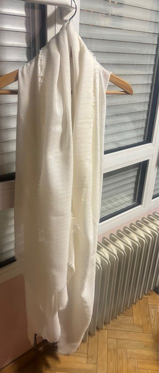5 Pañuelos/Pashminas Parfois Beige