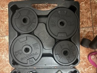Banco funcional y Pesas DOMYOS 2x2kg + 2x1kg