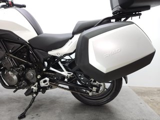 BENELLI TRK 502 2017 9578 kms.