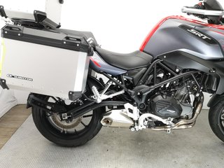QJ MOTOR SRT 550 2024 16292 kms.