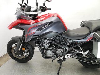 QJ MOTOR SRT 550 2024 16292 kms.