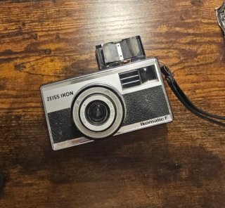 Zeiss Ikon Ikomatic F Cámara