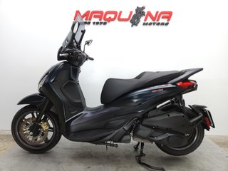 PIAGGIO BEVERLY 300 HPE 2022 10734 kms.