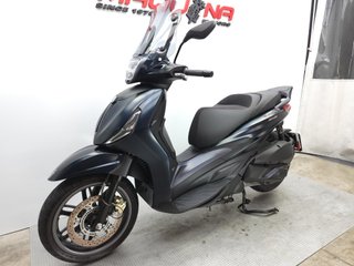 PIAGGIO BEVERLY 300 HPE 2022 10734 kms.
