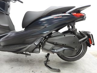 PIAGGIO BEVERLY 300 HPE 2022 10734 kms.