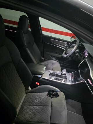 Audi RS6 2021