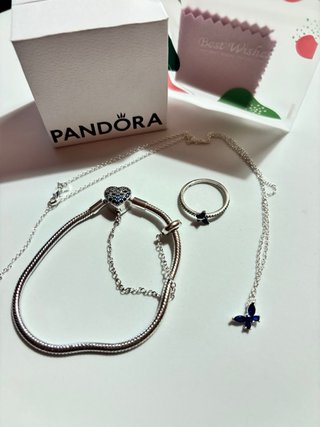 Conjunto estilo Pandora Corazón y Mariposa