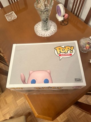 Funko Pop Jumbo Pokémon Mew #852