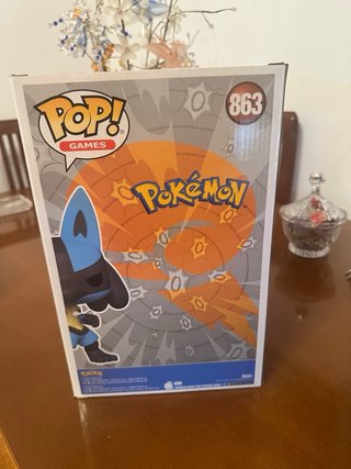 Funko Pop Jumbo Lucario Pokémon 863