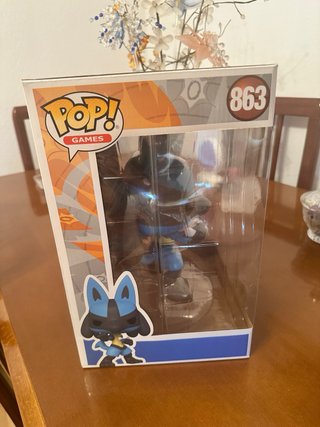 Funko Pop Jumbo Lucario Pokémon 863