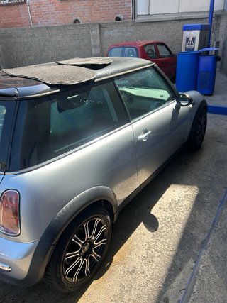 MINI Cooper 2004
