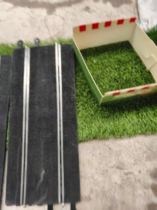 Lote Pistas y Caja Puente Scalextric SRS