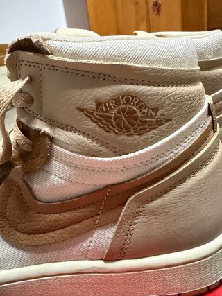 Nike Air Jordan 1 High Beige Marrón