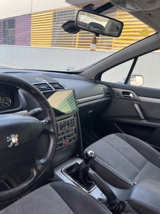 Peugeot 407