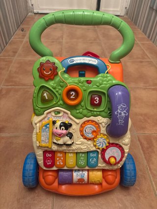 Andador bebé VTech con actividades
