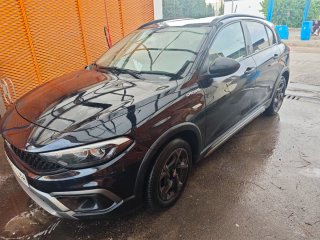 FIAT Tipo Cross 2022