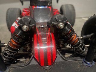 Coche RC 2 y 3s Wltoys 144010 Mejorado