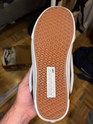 Vans Knu Skool negras – Talla 42 – Nuevas con caja