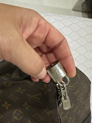 Bolso de viaje Louis Vuitton en muy buen estado
