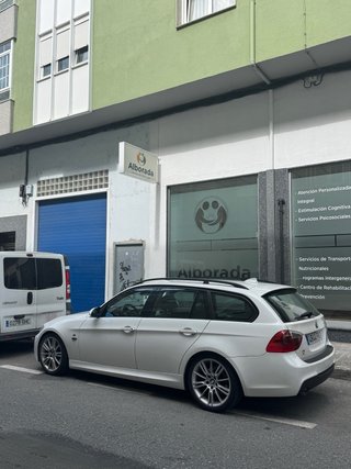 BMW 320 d touring e91