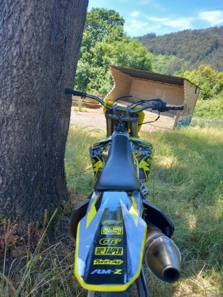 Suzuki RMZ 450 Motocross 4T. 2014