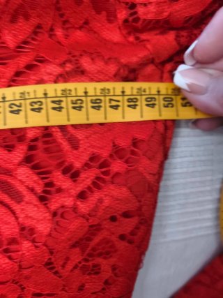 Traje de flamenca rojo con volantes