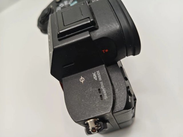 Sony Alpha 7 III (ILCE-7M3) + Batteria NP-FZ100