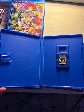 Pacchetto 7 Giochi PS Vita: COD, DBZ, Rayman SCOPRI LA DESCRIZIONE!