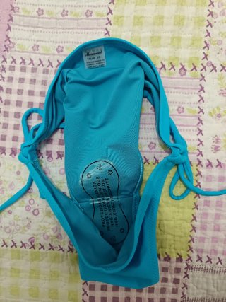 Conjunto bikini con falda