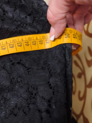 Traje de flamenca negro encaje volantes