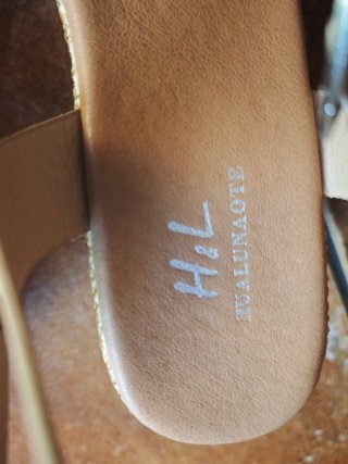 Sandalias cuña beige y multicolor T.41