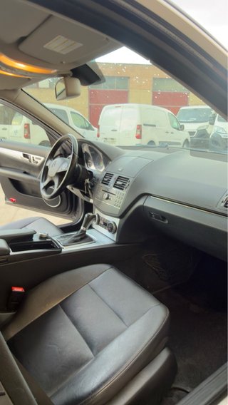 Mercedes-Benz Clase C 2010