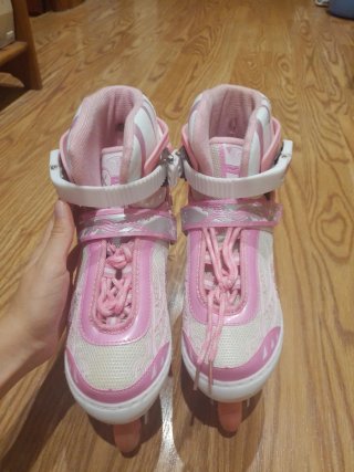 Patines rosas con luces LED