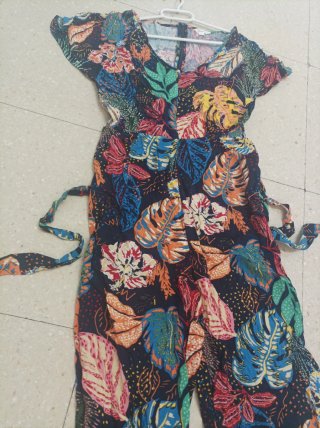 Mono estampado floral talla 36