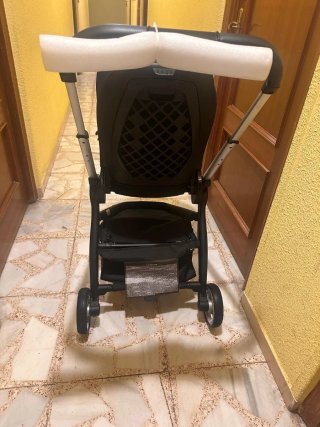 Coche de bebé Shom negro