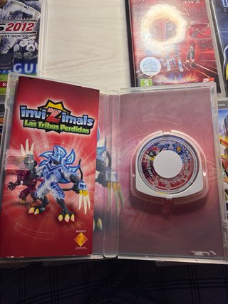 Consegna di 9 giochi PSP / PES 2012, NFS Shift...