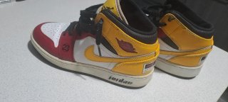 Scarpe Jordan 1 Mid Bambino