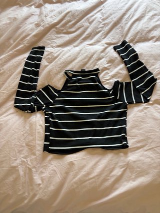 top de rayas blancas y negras shein