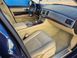 Jaguar XF 2009