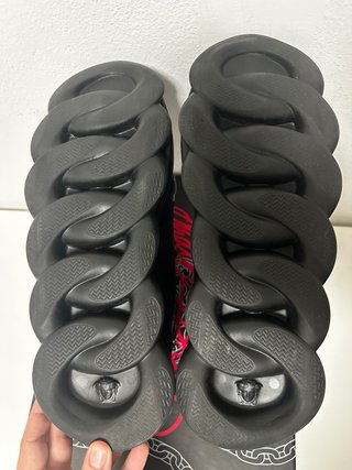 Versace Black Chain Reaction