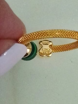 Anillo Tous Oro y Piedra Verde
