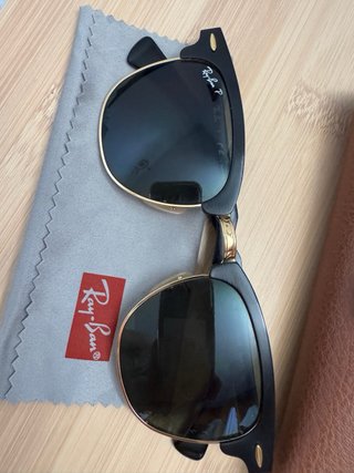 Ray-Ban Clubmaster Negro Dorado