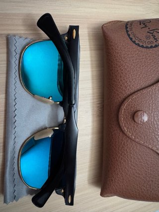 Ray-Ban Clubmaster Negro Dorado