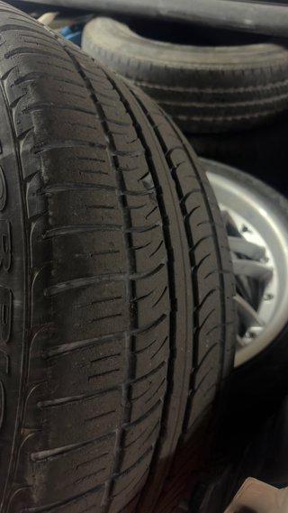 Llantas RH + Neumáticos Pirelli Scorpion