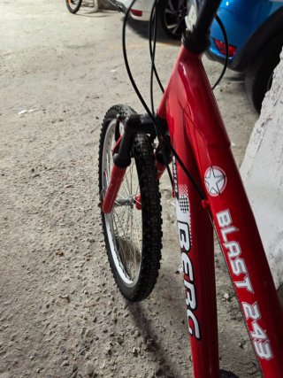 Bicicleta Roja Berg Blast 243