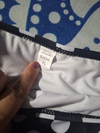Braguita bikini lunares XL nueva